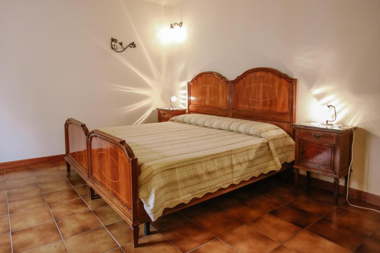 Il Pozzo Fiorito Apartment Cossombrato Exterior photo